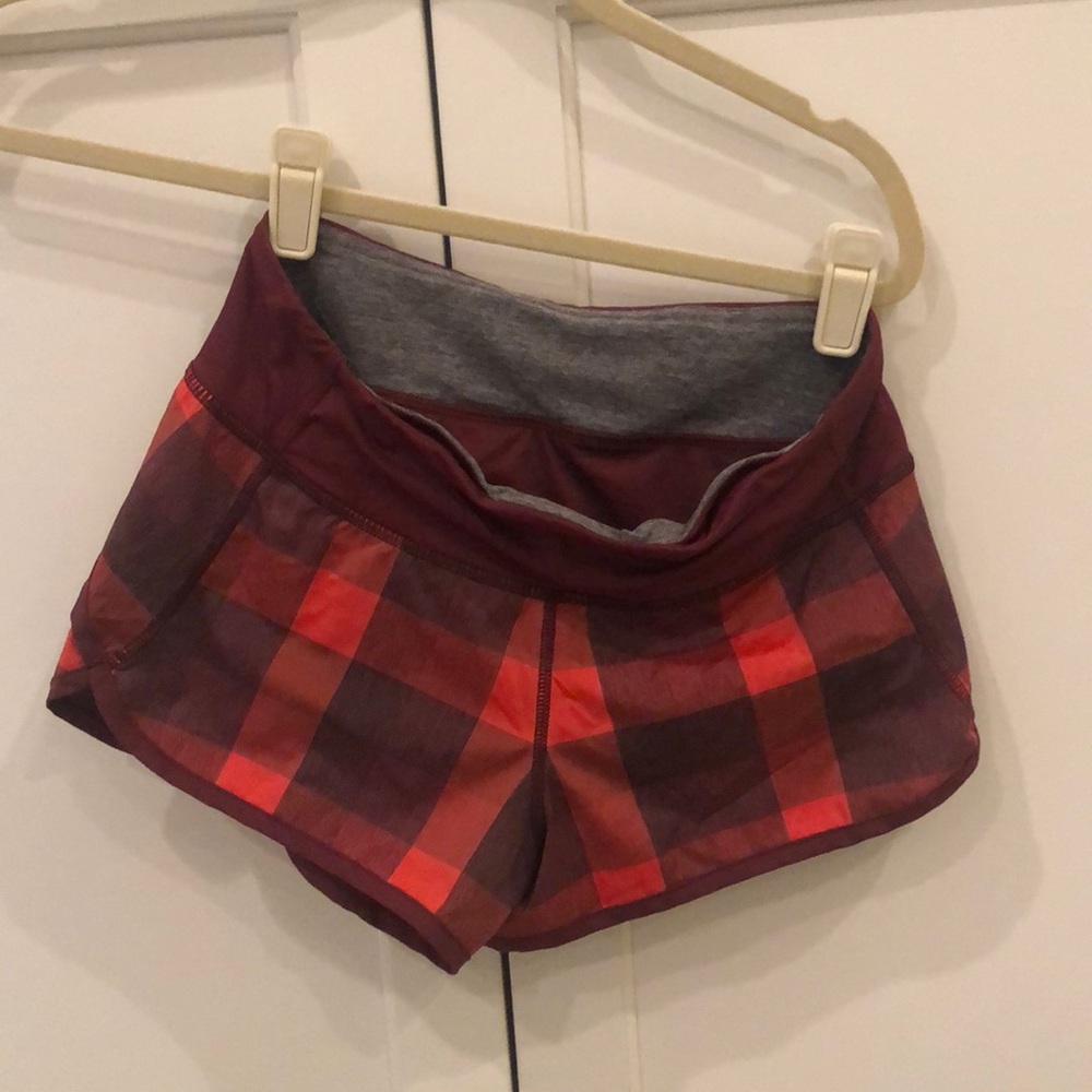 Lululemon shorts size 2
